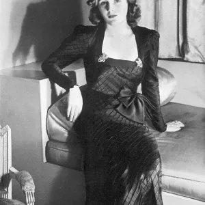 Prints of Iconic sixties photography from Nancy Sandys Walker Collections: Iconic sixties photography from Nancy Sandys Walker